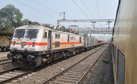 Major accident averted for Secunderabad-Hisar Express train