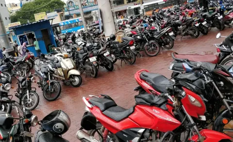 telangana high court stops parking fees in single screen theatres