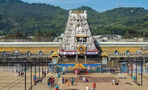 Cancellation of Pournami Garudaseva on April 01