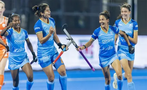 Hockey India names 31-member womens camp squad