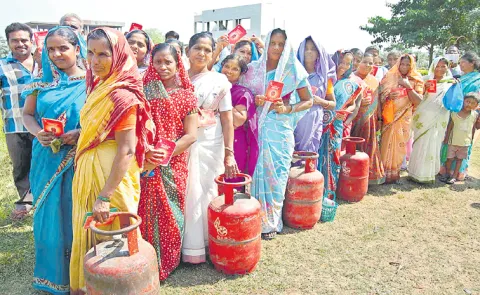 Sakshi Guest Column On Iran War Effect On India