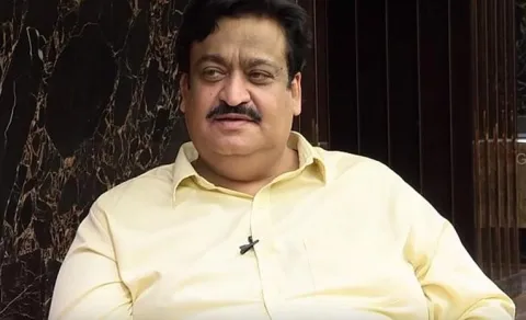 employee fraud sunil narang office jubilee hills accountant arrested cheque scam