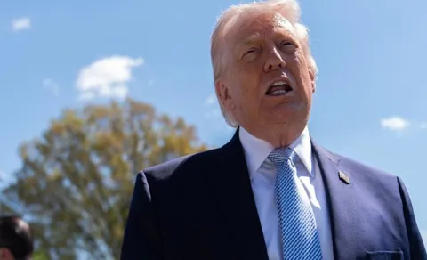 US Navy to block any and all ships trying to enter Strait of Hormuz Trump