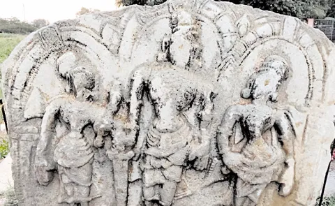 15th century Sati Veeragallu Sculpture in Kadapa District