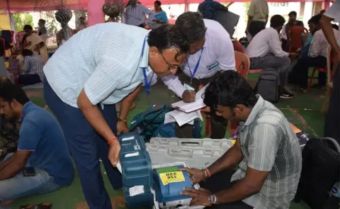 EC Warns of Repoll in Bengal