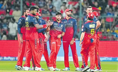 RCB defeated Lucknow Supergiants by 5 wickets3