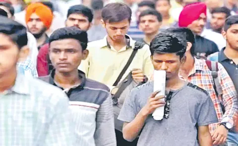 India Unemployment Rate Climbs to 5. 1percent in March