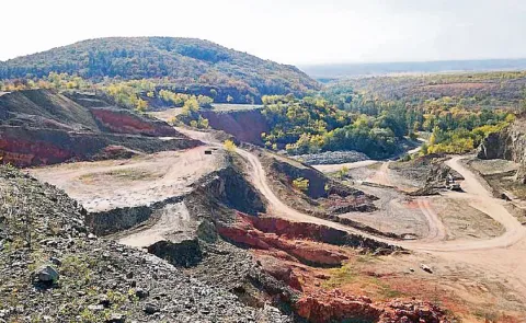 Sijimali bauxite mine road project  goes  tense after tribalpolice clash over In Rayagada