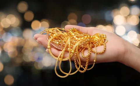 Gold Silver Prices Fall Amid Market Pressure4