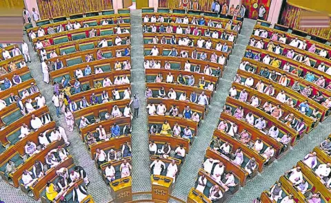 Modi government suffers major setback in Parliament15