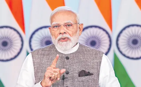 Narendra Modi fires at opposition parties including Congress13