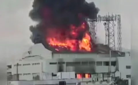 Massive Fire Breaks Out in Gajuwaka