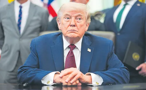 Iran Rejects New Peace Talks as Trump Sends Negotiators to Pakistan12