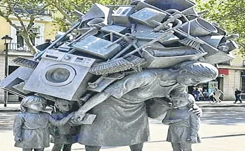 Jose Luis Fernnndez sculpture viral social media