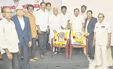 High-handed behaviour of tdp leaders in Andhra University