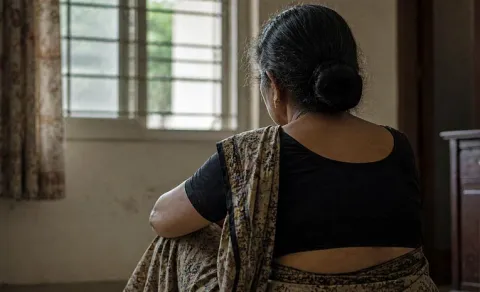 Hyderabad Court sends husband to 5 yrs jail in dowry 