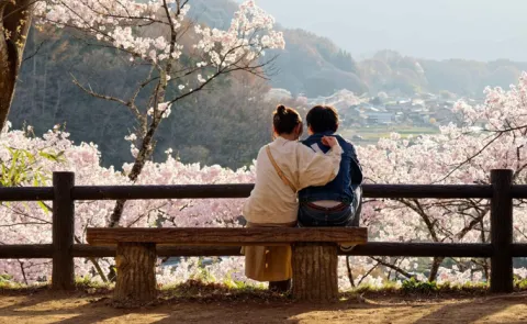 Japan offersUSD 125 for singles to join apps and to boost birthrate