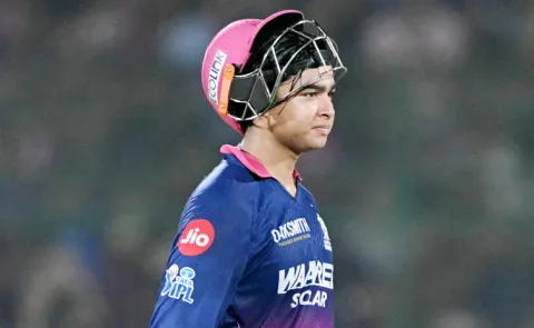 IPL 2026: Fans Mock 15 YO Vaibhav Suryavanshi Netizens Slams Them2