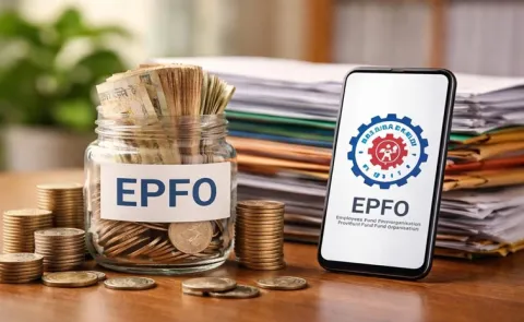 EPFO will launch an Aadhaar-based portal1