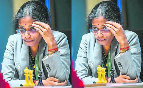 Vaishali wins second win in the womens category of the Candidates Chess Tournament