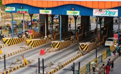 Take A Photo Get Your Reward MoRTH Tweet3