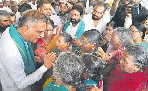 Former Minister Harish Rao fires on government