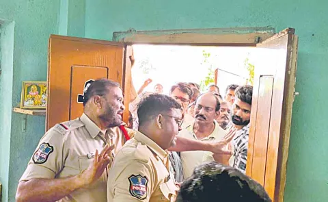 Police security for the cylinder