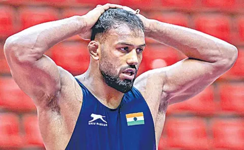 Nitesh wins silver at Asian Senior Wrestling Championship9