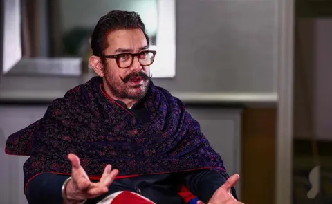 Aamir Khan Reveals Secret after His Sudden death in Flight