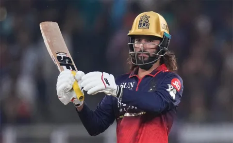 Why Rajat Patidar was adjudged out in GT vs RCB match9
