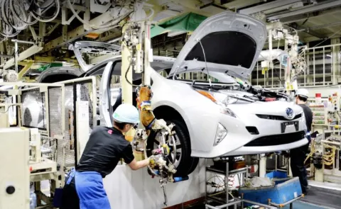 Toyota Expands in India Maharashtra Plant to Produce 100000 SUVs Annually