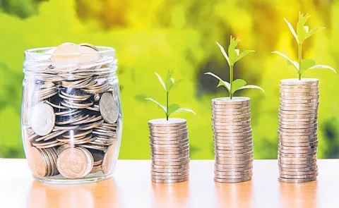 Equity mutual fund inflows dip 5percent in April to Rs 38,440 crore