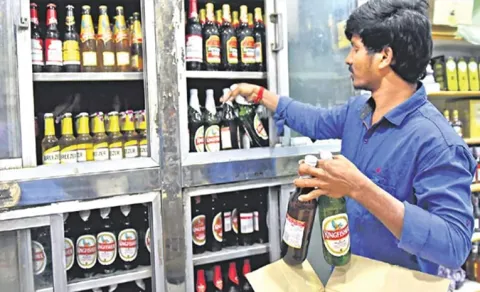 Karnataka Liquor Prices: Premium Whisky, Beer Rates Drop