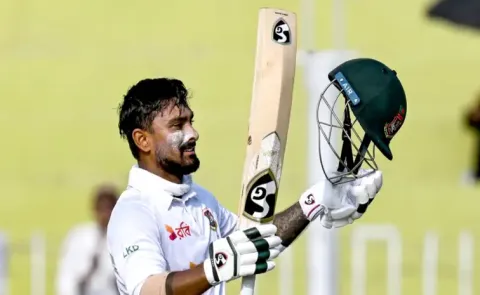 Litton century rescues Bangladesh after Pakistan early blows