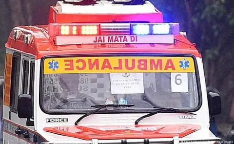 Uttar Pradesh man dies after ambulance runs out of fuel