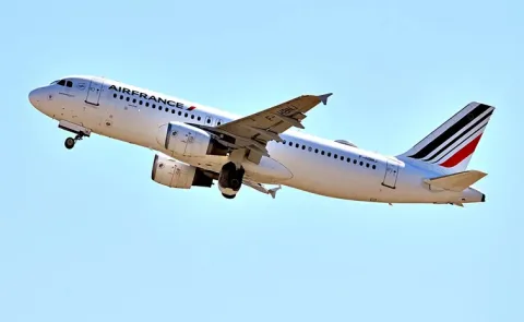 US-bound flight diverted to Canada after person from Ebola-hit region boarded plane12