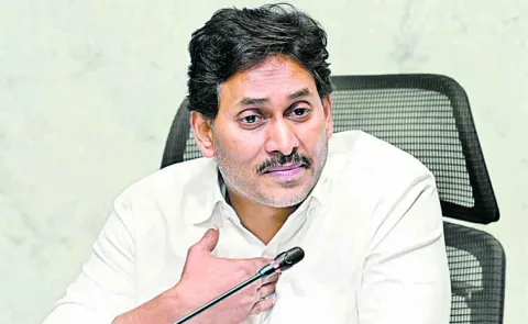 YS Jagan Mohan Reddy fires on Chandrababu Naidu and lokesh and pawan kalyan
