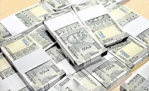 Total Deposits of the banks grew by Rs 9. 43 crores during the FY 2025-26
