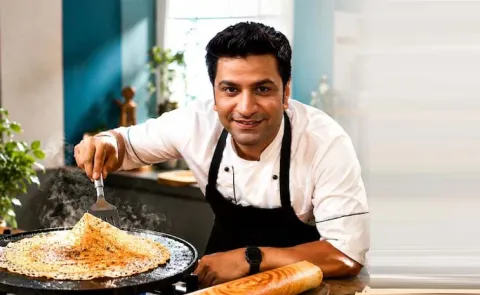 Celebrity Chef Kunal Kapoor's Dosa Making Method In Less Time