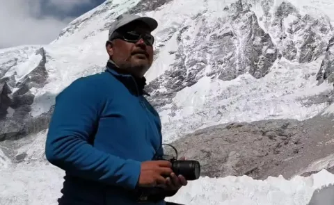 Hyderabad Climbers Everest Over Retrieval A Final Resting Place in the Death Zone13