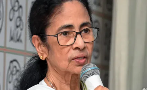 Case registered against Mamata Banerjee