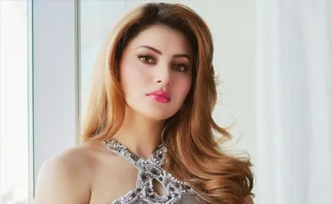 Urvashi Rautela Angry on viral AI pic shows her touching Actress feet