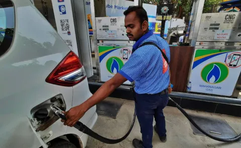 cng price hike mumbai mgl raises cng png rates june 2026