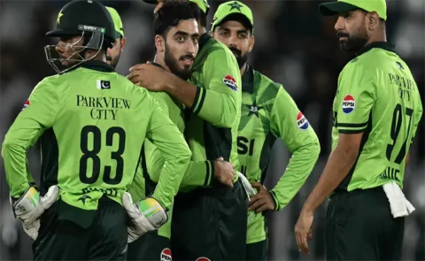 Arafat Minhas five-fer on debut sets up Pakistans easy win