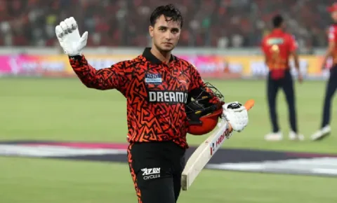 Abhishek Sharma BlockBuster Innings Vs Punjab Kings In IPL History4