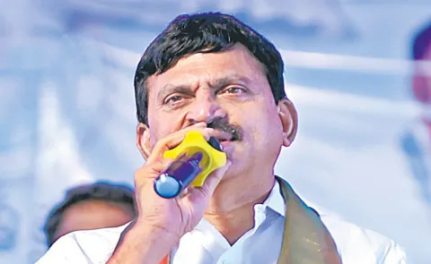 Ponguleti Srinivasa Reddy Fires On KTR
