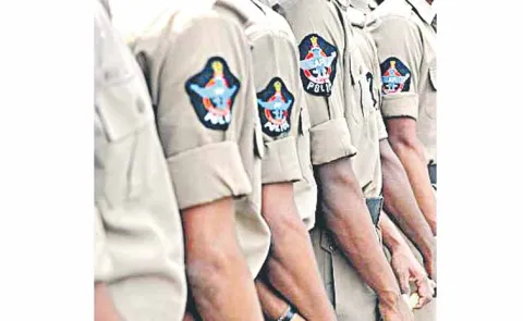 Special police in five working groups
