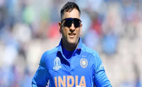 Neither thought of 100 Tests: Aakash Chopra on life lesson from MS Dhoni