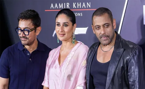 Kareena Kapoor wowed fashion lovers at Aamir Khan Lagaan event