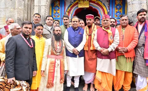 Mukesh Ambani Donates Rs 10 Cr for Badrinath Kedarnath Temple Development